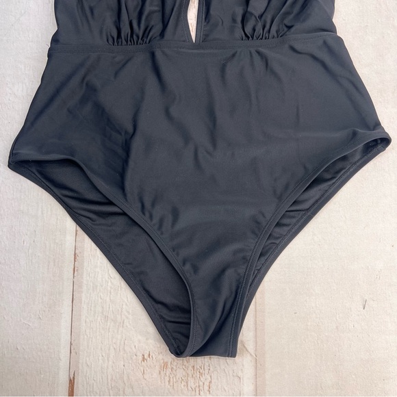 NWT Women's Deep V Neck Crisscross Back Self Tie One-piece Swimsuit SIZE LARGE - Picture 11 of 17